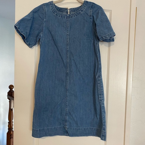 J. Crew size 2 chambray dress EUC - Picture 1 of 3